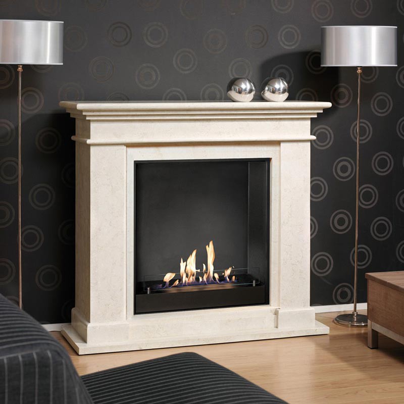 Klassieke bio-haard die veel warmte en gezelligheid geeft. Traditionele bio-ethanol open haard inspiratie voor de koudere maanden